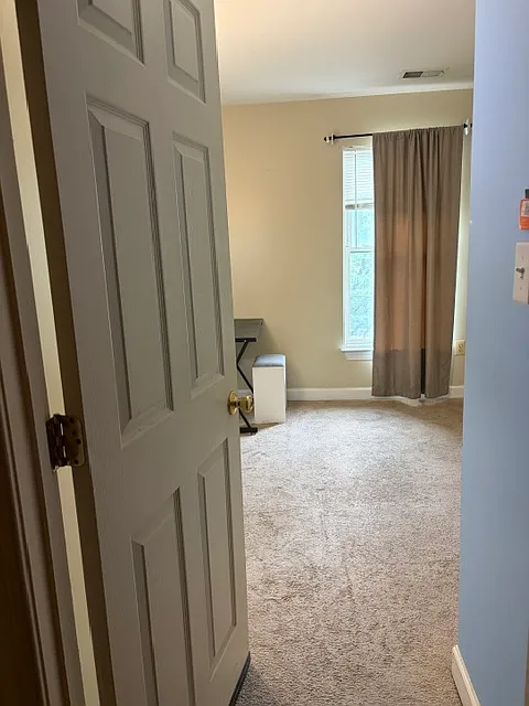 2121 Chippewa Pl — Photo 3