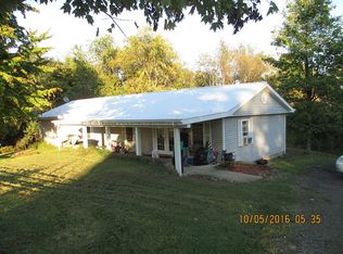 919 Mounts Rd, Washington, PA 15301