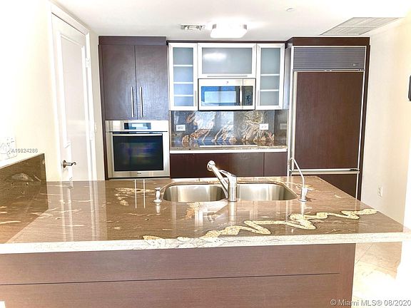 4th image of 17201 Collins Ave APT 1409