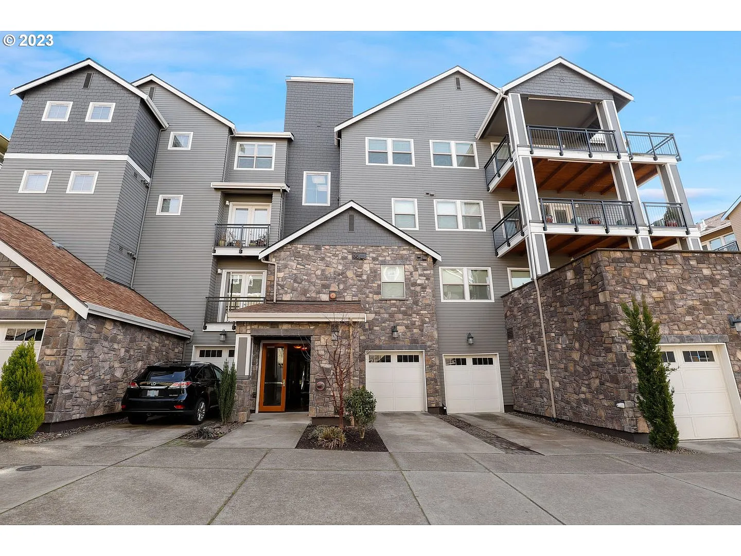 11706 SE Crested Eagle Ln photo 1