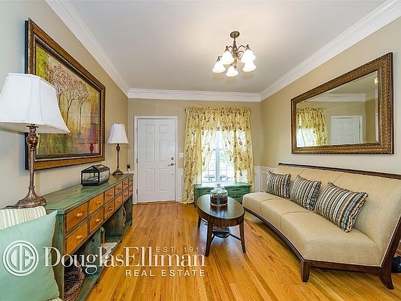 2nd image of 73 Warwick Dr