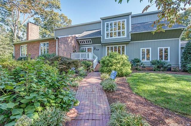 1st image of 3516 Sherwood Cir