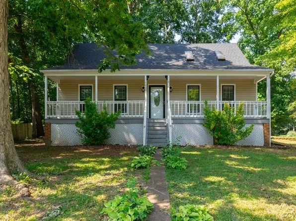 7300 Key Deer Cir, Midlothian, VA 23112