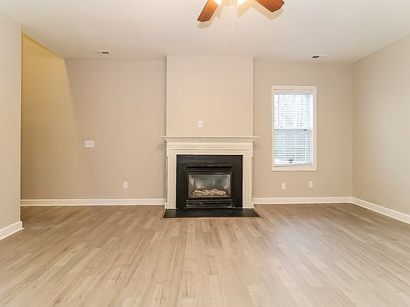 5th image of 3213 Rendezvous Dr