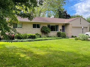 1620 Mershon Dr, Ann Arbor, MI 48103