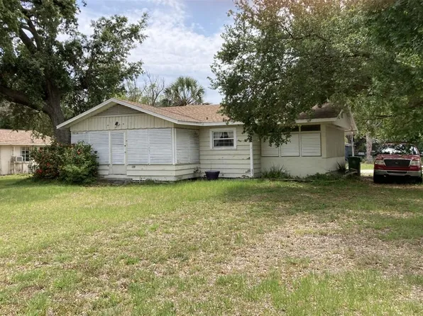 104 22nd Street Ct E, Bradenton, FL 34208