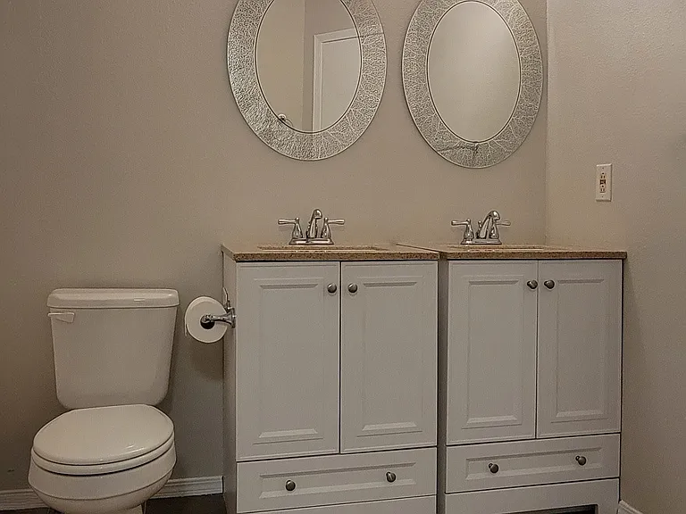 Upstairs Jack and Jill bathroom.