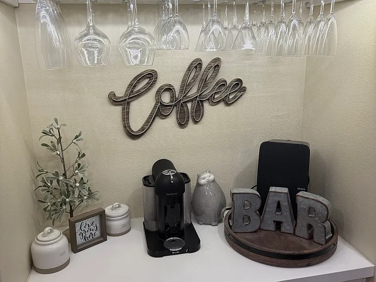 coffee/bar