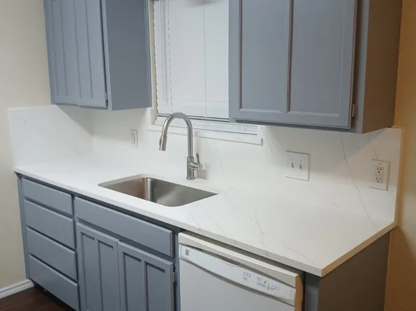 248 Market St APT H, Burleson, TX 76028