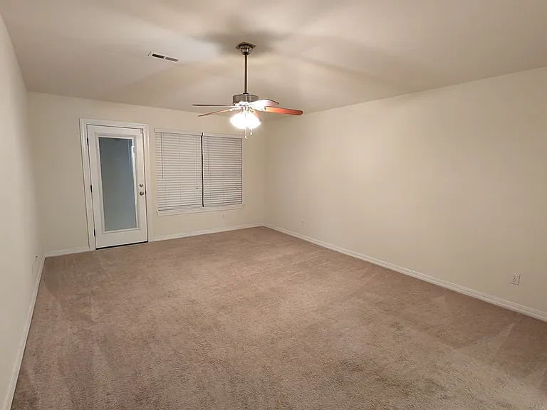 2783 N Boxwood Dr — Photo 8
