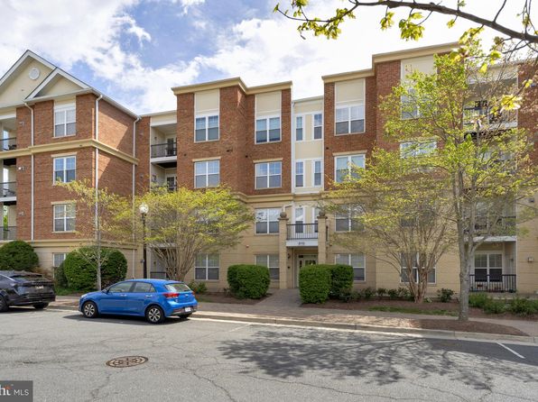 815 Branch Dr APT 404, Herndon, VA 20170
