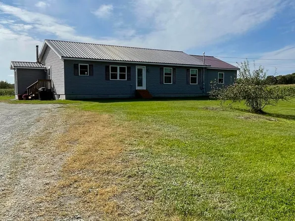 556 Norton Hill Road, Dover-Foxcroft, ME 04426