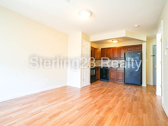 2nd image of 27-16 12th St #Aa2