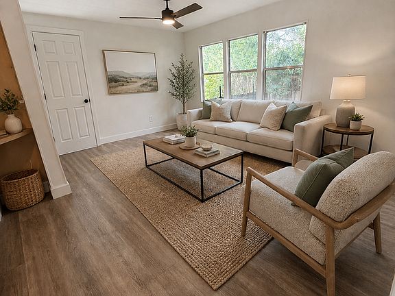 3rd image of 38249 Ruth Ave