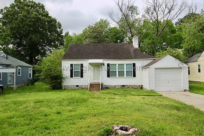 1st image of 4610 Montview Dr