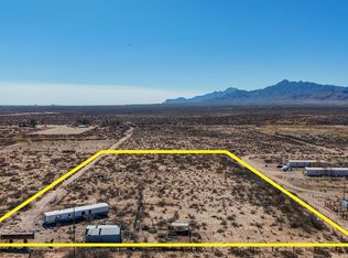 1760 Hueco St, Chaparral, NM 88081