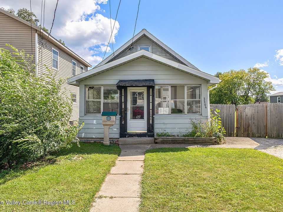 1st image of 2206 William Street