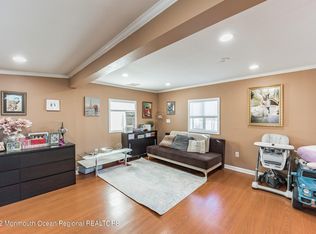 10 Avenue A, Hazlet, NJ 07730