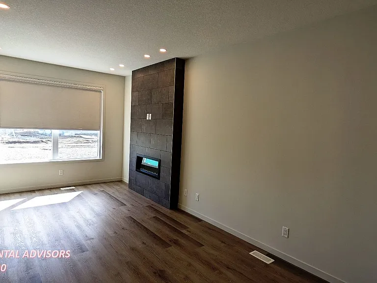 223 Magnolia Dr SE — Photo 6