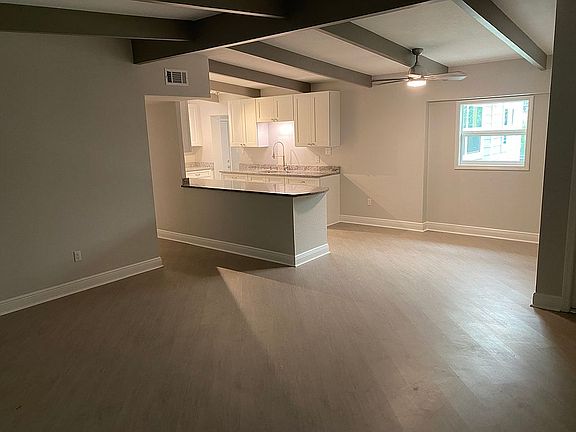 2nd image of 1374 NE 28th Ave