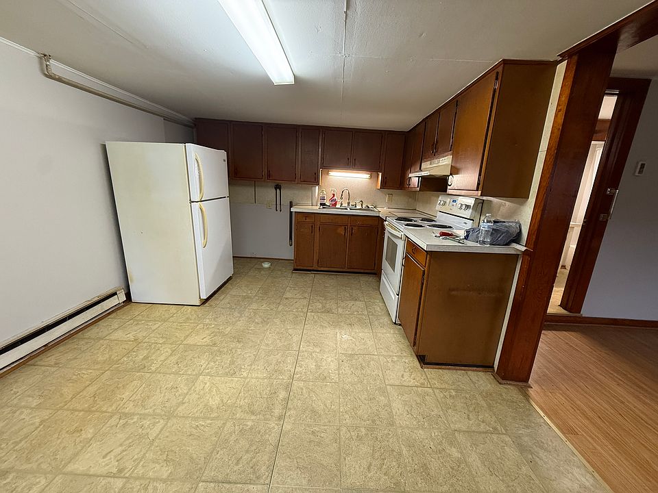 Eat in Kitchen