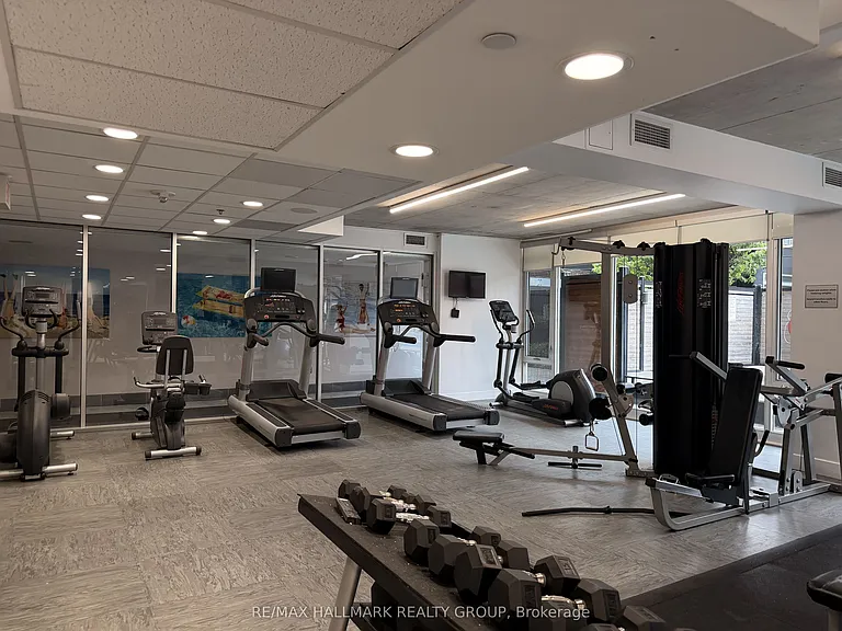 300 Lisgar St #503 — Photo 24