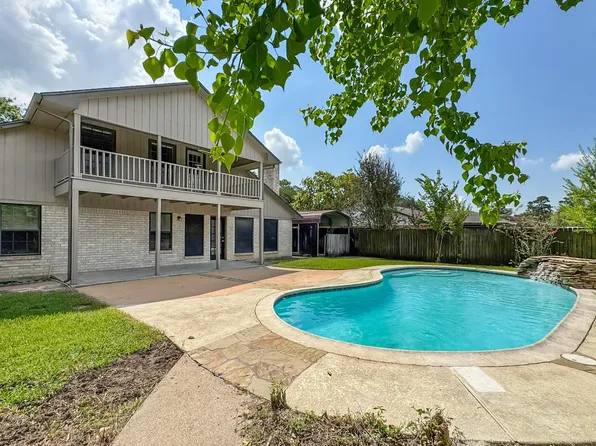 3709 Trailwood Dr, Baytown, TX 77521