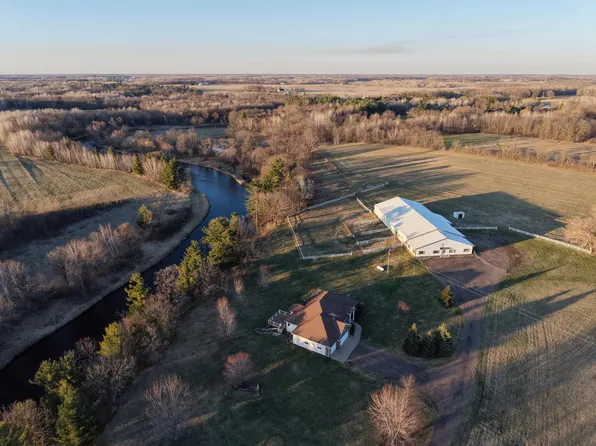 12446 190th St, Milaca, MN 56353