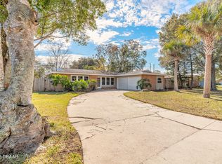 555 Eagle Dr, Holly Hill, FL 32117