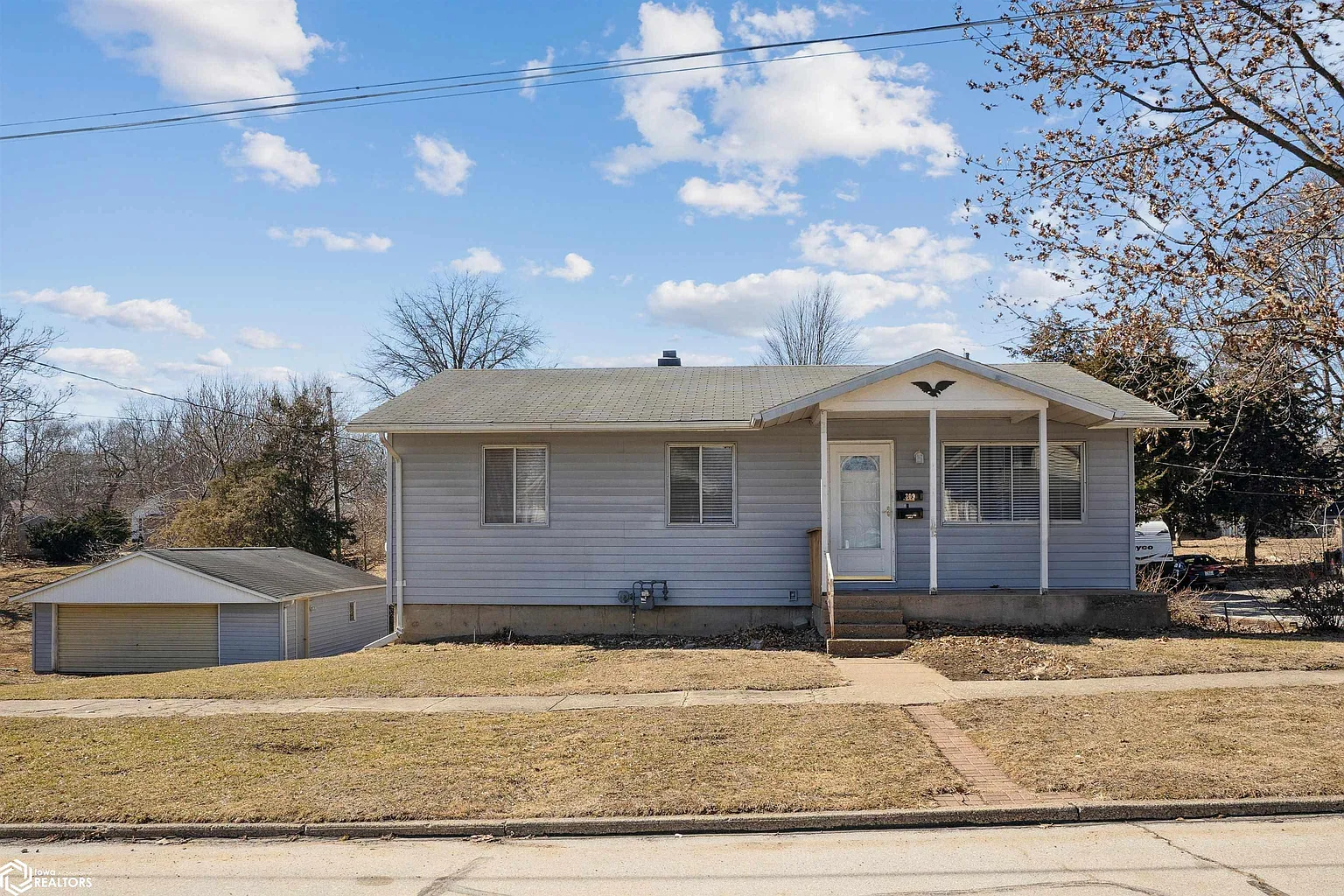 309 N Gertrude St photo 1