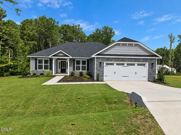 16 Leslie Ct, Middlesex, NC 27557