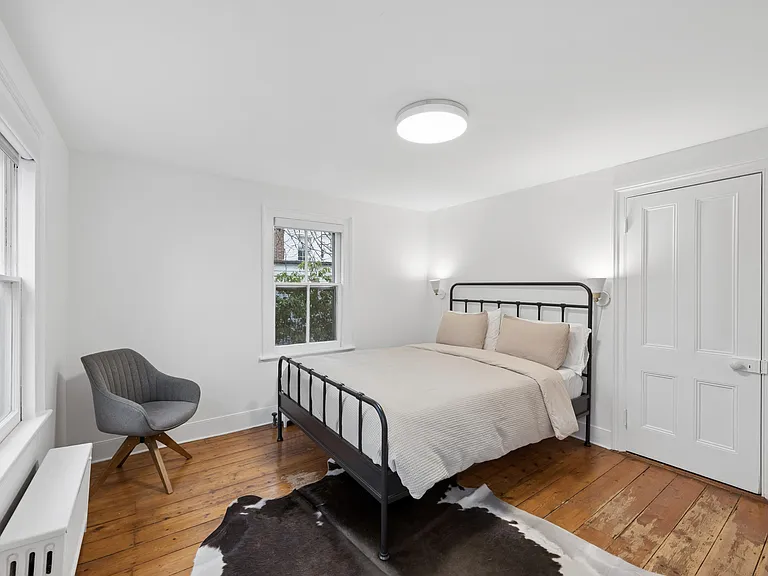 71 Hampton St — Photo 12