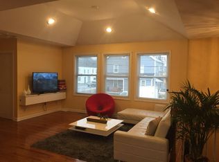 4 Avon St, Framingham, MA 01702