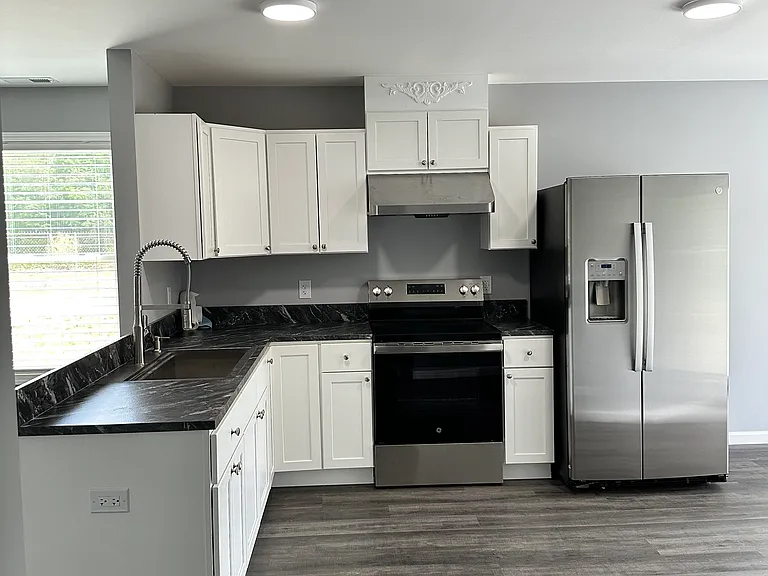 105 Leslies Home Dr — Photo 12
