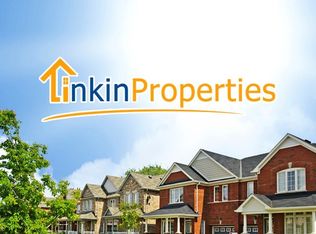 12077 Mayview Cv, Lindstrom, MN 55045