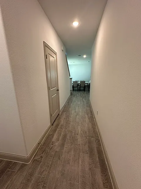 4 bed, 2.5 bath, 2446 sqft, $2,600 — Photo 3