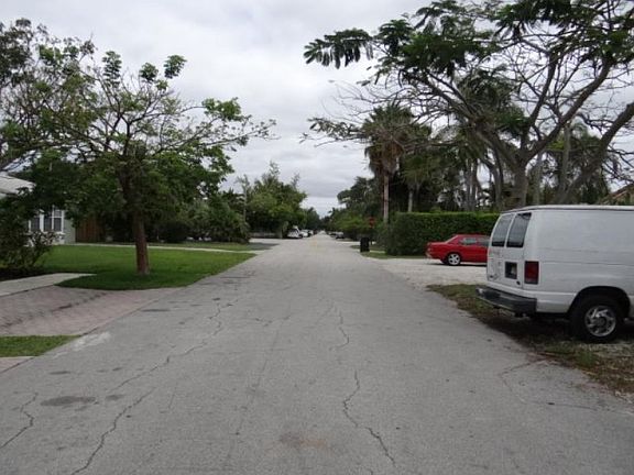 5th image of 1228 NE 16th Ave