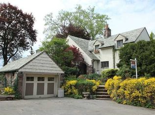 7 Far View Hills Rd, Rochester, NY 14620