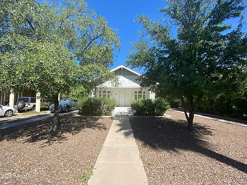 528 W Culver St #B Photo 1