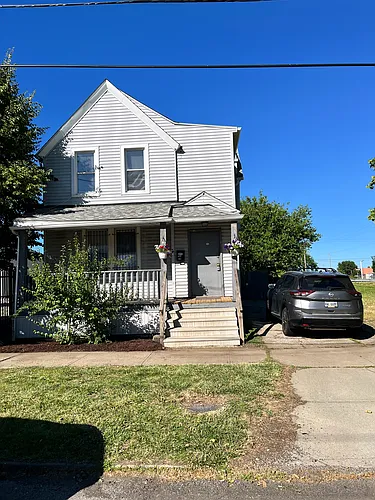 1443 E 25th St #DOWN Photo 1