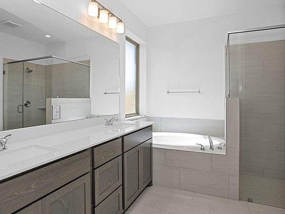 5th image of 19243 Satsuma Ridge Dr