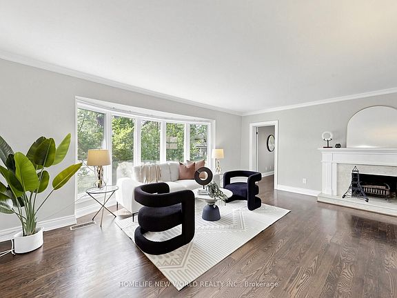 3rd image of 5 Alderdale Ct