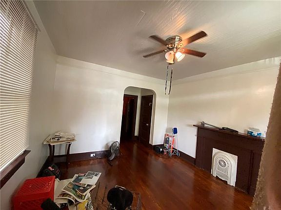 3rd image of 2417-19 Josephine St