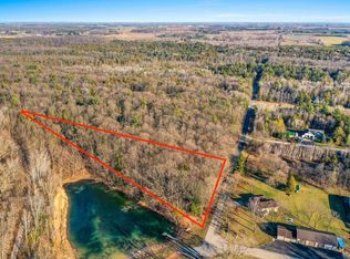 Sunset Rd, Luxemburg, WI 54217