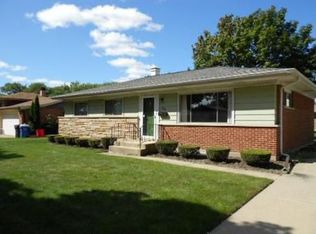 920 Spruance Pl, Des Plaines, IL