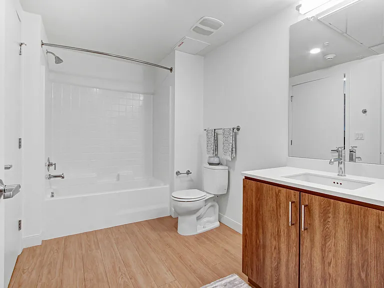 Watermark Apartments — Photo 27