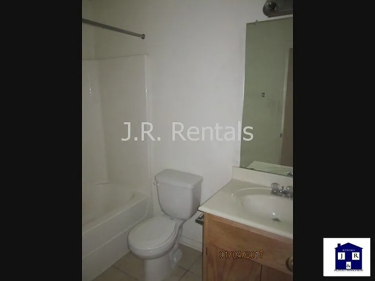305 Cedar Ridge Dr #A — Photo 17