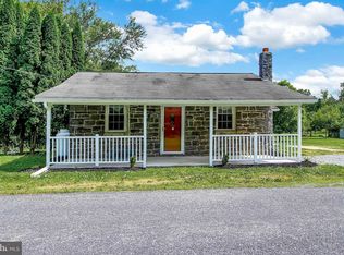 160 Clapsaddle Rd, Gettysburg, PA 17325