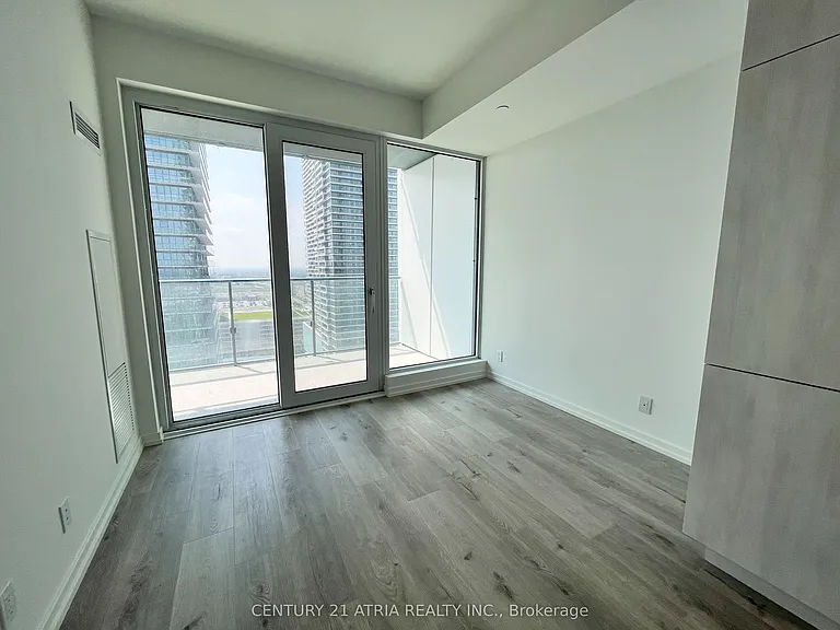 7890 Jane St #2103 — Photo 11