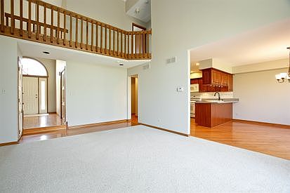 3rd image of 8518 Thistlewood Ct